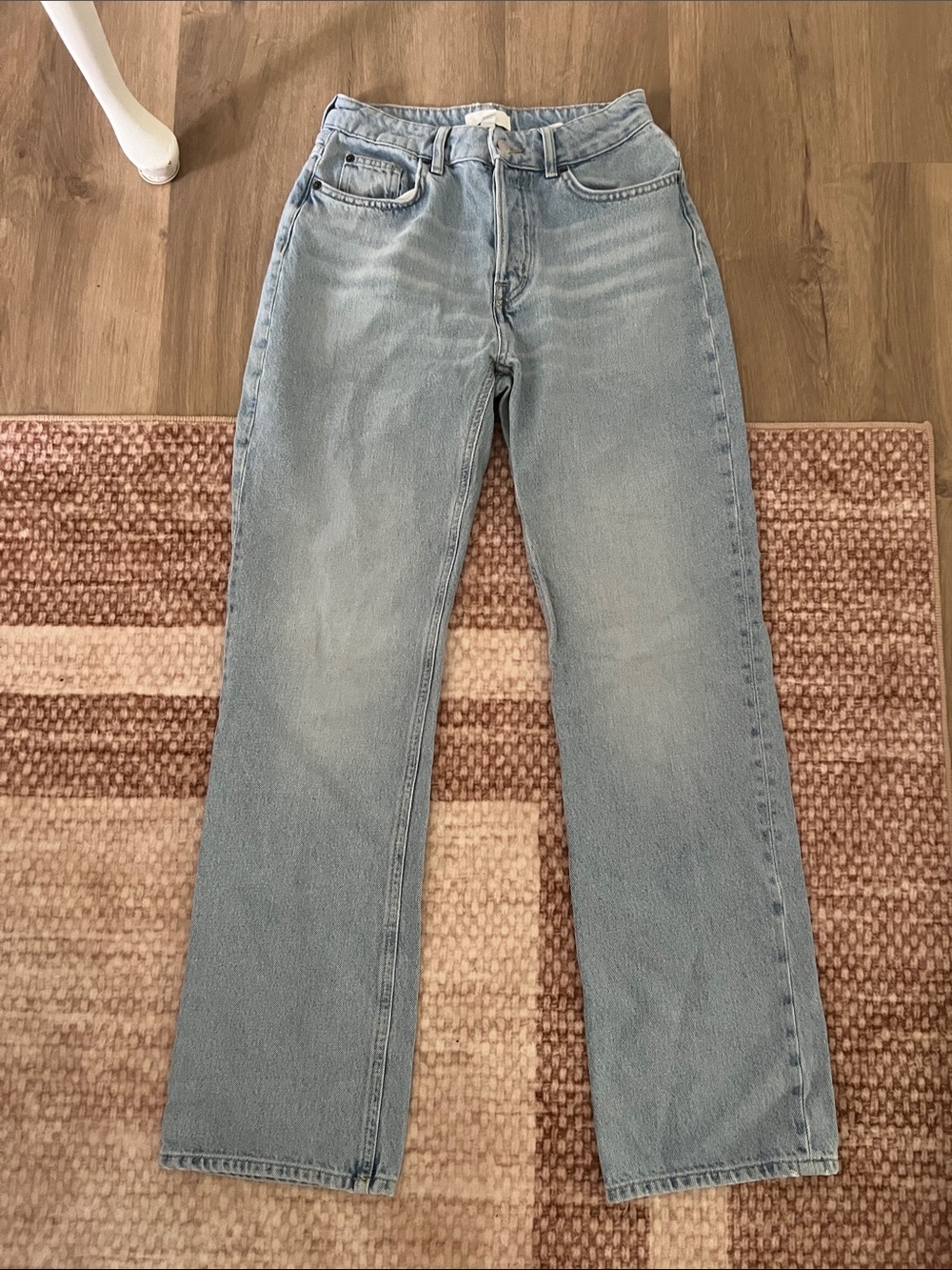 H&M Light Blue Straight Leg Women’s Jeans